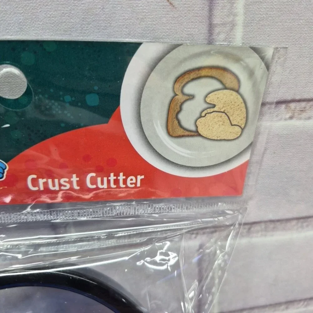 The Smurfs Blue Plastic Fun Shape Bread Crust Cutter,‎ Lot Of 2